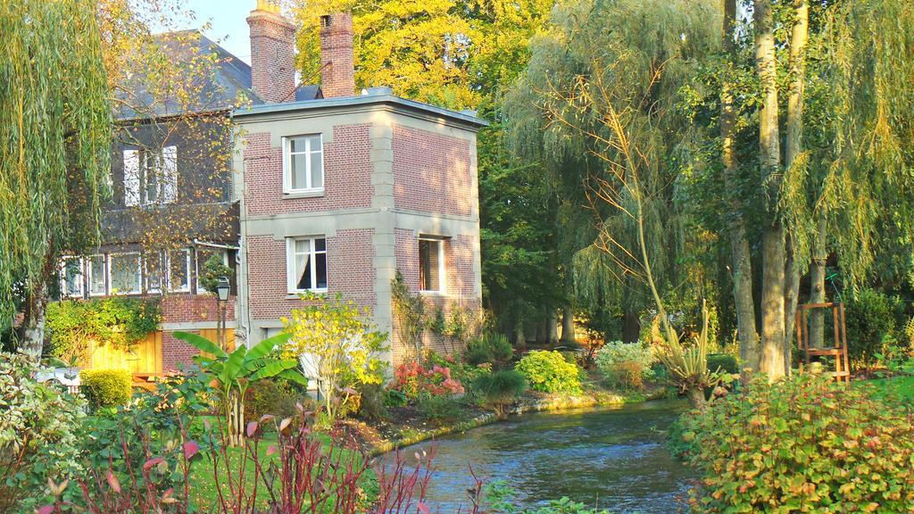 Cabanes Flottantes Et Gites Au Fil De L'Eau Colleville Exterior foto